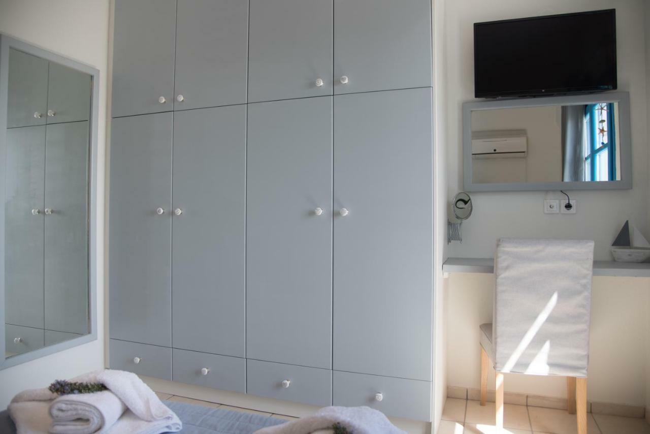 Just Blue With Amazing Sea Views In Piso Livadi Villa Eksteriør bilde